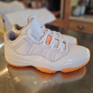 Jordan 11 Low Citrus